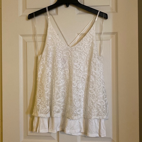 Alya Tops - ⭐️White lace tank top